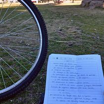 Mi proyecto final: "Bicicleta, mar y arena".. Writing, Creativit, Stor, telling, and Narrative project by Aldana Arribas - 11.13.2021