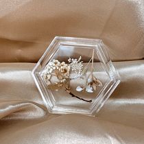 Mi Proyecto del curso: Diseño de joyería en resina. Design de acessórios, Artesanato, Design de joias, e DIY projeto de Diana Coutinho - 19.11.2021