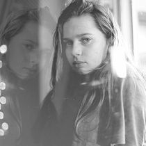 My project in The Secrets of Portrait Photography course. Un projet de Photographie de portrait, Photographie numérique, Photographie artistique, Photographie lifest , et le de Lucie Polackova - 21.11.2021