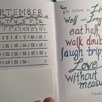 My project in Introduction to Illustrated Bullet Journaling course. Projekt z dziedziny Trad, c, jna ilustracja, Craft, T, pografia,  R, sunek,  R, sunek art, st, czn, R, sunek botaniczn, DIY,  Pismo dekorac i jne użytkownika Juliana Haught - 23.11.2021
