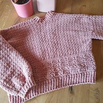 Mi Proyecto del curso: Crochet: diseña y teje prendas de estilo romántico. Een project van  Modeontwerp, Textiel, DIY, Haken y Textielontwerp van mara_madrid - 26.11.2021