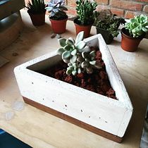 Mi Proyecto del curso: Creación de muebles en concreto para principiantes. Een project van Craft, Meubelontwerp en -bouw, Interieurontwerp,  Interieur y DIY van Andres Barocio - 29.11.2021
