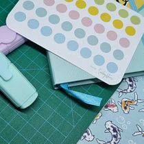My project in From Illustrations to Merchandise: Market Your Artwork course. Ilustração tradicional, Design gráfico, Marketing e Ilustração digital projeto de Rene du Plessis - 30.11.2021