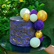 My project in Cake Design: Modern Decorating Techniques course. Design, and DIY project by Upani De silva - 12.07.2021