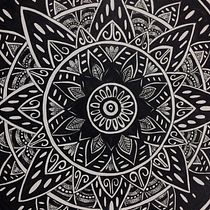 Mon projet du cours : L'art de dessiner des mandalas : créez des motifs géométriques. Drawing & Ink Illustration project by Melanie Vincent - 11.26.2021