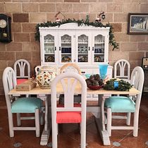Mi Proyecto del curso: Restauración y tapizado de sillas. Un progetto di Artigianato, Design e creazione di mobili, Interior design, DIY, Falegnameria , Upc e cling di Pau Rosainz - 09.10.2021