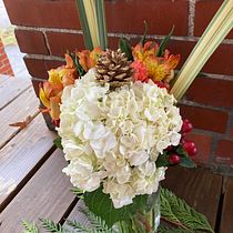My project in Floral Bouquet Creation for Beginners course. Interior Design, L, scape Architecture, Decoration, DIY, Floral, and Plant Design project by Franyeli Lora - 12.11.2021