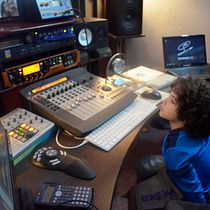 Podcast Manager in Community Management Fundamentals course. Social Media, Digital Marketing, Content Marketing, Facebook Marketing & Instagram Marketing project by Leidys Salazar - 12.10.2021