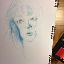 Mi Proyecto del curso: Retrato creativo en claroscuro con lápiz. Un projet de Illustration traditionnelle, Dessin au cra, on, Dessin de portrait , et Dessin artistique de Fabrizia Romito - 13.12.2021