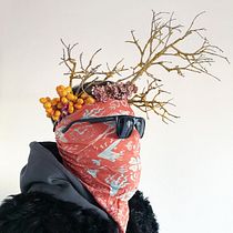 Mi Proyecto del curso: Tocado floral: crea tu complemento de flores. Un proyecto de Diseño de complementos, Diseño de moda, DIY, Diseño floral y vegetal de p_nut_34 - 13.12.2021