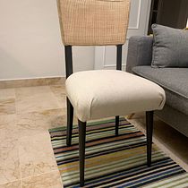 Silla familiar con nueva vida. Un progetto di Artigianato, Design e creazione di mobili, Interior design, DIY, Falegnameria , Upc e cling di Irene R Calzadilla - 13.12.2021