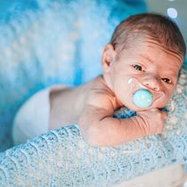 Il mio progetto del corso: Introduzione alla fotografia newborn. Un projet de Photographie, Photographie de portrait, Photographie de studio, Photographie lifest, le , et Photographie intérieure de Federica Cuomo - 30.11.2021