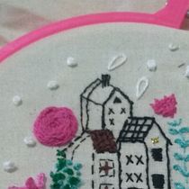 Mi Proyecto del curso: Técnicas básicas de bordado: puntadas, composiciones y gamas cromáticas. Un projet de Création d'accessoires, Création de costumes, Broderie , et Théorie des couleurs de Mónica Ber - 15.12.2021