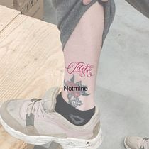 Mijn project van de cursus: Cursieve tatoeages uit de vrije hand Ein Projekt aus dem Bereich Lettering und Tattoodesign von nstatts - 19.12.2021