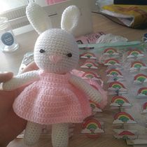 Mi Proyecto del curso: Amigurumi: creación de personajes con ganchillo. Arts, Crafts, To, Design, Fiber Arts, Crochet, Amigurumi, and Textile Design project by Sandra Ramírez - 12.17.2021
