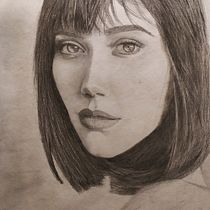 Il mio progetto del corso: Ritratto realistico con matite di grafite. Traditional illustration, Fine Arts, Sketching, Pencil Drawing, Drawing, Portrait Drawing, Realistic Drawing, Artistic Drawing, and Figure Drawing project by artep_valente - 12.17.2021