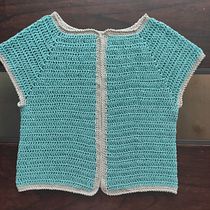 Mi Proyecto del curso:  Top-down: prendas a crochet de una sola pieza. Un progetto di Fashion design, Fiber Art, DIY, Uncinetto e Textile Design di Viviana Castro - 17.12.2021