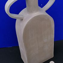 My project in Creating Your First Ceramic Vessel course. Un proyecto de Diseño de complementos, Artesanía y Cerámica de Fiona Williams - 19.12.2021