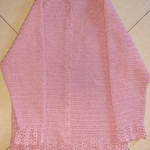 Mi Proyecto del curso:  Top-down: prendas a crochet de una sola pieza. Un progetto di Fashion design, Fiber Art, DIY, Uncinetto, Textile Design e Design di amatuscortez - 19.12.2021
