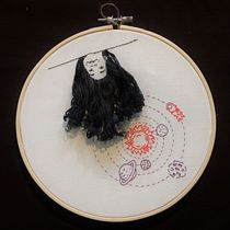 Mi Proyecto del curso: Técnicas de bordado para crear peinados con volumen. Een project van Ontwerp van accessoires, Kostuumontwerp, Borduurwerk, Kleurentheorie y Textielontwerp van eider_elizegi - 20.12.2021