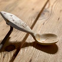 Il mio progetto del corso: Intaglio di cucchiai di legno. Artesanato, Design de produtos, DIY, e Marcenaria projeto de gaia_ - 20.12.2021