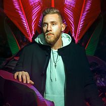 My project in Creative Retouching for Portrait Photography course. Photograph, Photograph, Post-production, Photo Retouching, Portrait Photograph, and Fine-Art Photograph project by Vadim Chebak - 12.20.2021