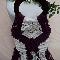 Mein Kursprojekt: Design und Herstellung von Makramee-Handtaschen. Un projet de Design , Création d'accessoires, Artisanat, Couture, Art textile, Macramé , et Design textile de Sylvia Haendschke - 29.12.2021