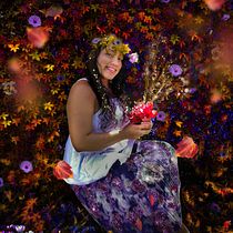 Musa tropical. Photograph, Photograph, Post-production, Photo Retouching, Portrait Photograph, Fine-Art Photograph, and Traditional illustration project by Adelina Santos Rodríguez - 12.29.2021
