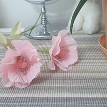 My project in Paper Flower Craft Techniques course. Projekt z dziedziny Papercraft,  Dekoracja wnętrz i DIY użytkownika Krystyna Walter - 29.12.2021
