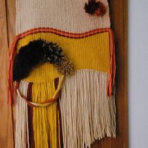 Mi Proyecto del curso: Tapiz decorativo en telar: explora texturas y volúmenes. Design de acessórios, Artesanato, Decoração de interiores, Interiores, Tecido, e Design têxtil projeto de María del Carmen Salgueiro - 02.01.2022