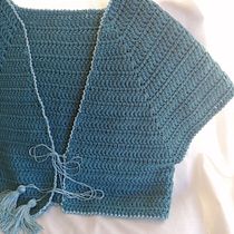 Mi Proyecto del curso:  Top-down: prendas a crochet de una sola pieza. Un progetto di Fashion design, Fiber Art, DIY, Uncinetto e Textile Design di doripublicitat - 03.01.2022