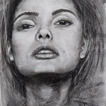 Mijn project van de cursus: Artistiek portretteren met houtskool: sferen creëren. Ilustração tradicional, Artes plásticas, Desenho, Desenho de retrato, Desenho realista, e Desenho artístico projeto de Jennice - 04.01.2022
