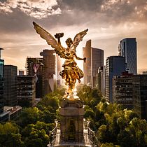 Mi Proyecto del curso: Mi trabajo desde el cielo. Cinema, Vídeo e TV, Cinema, e Realização audiovisual projeto de Angel Viniegra - 01.12.2021