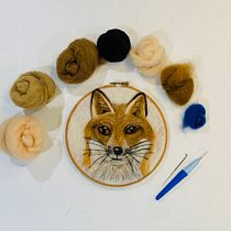 My project in Needle Felting: Paint Portraits with Wool course. Arts, Crafts, Fiber Arts, Naturalistic Illustration, Needle Felting, and Textile Design project by jennystalbot - 01.06.2022