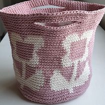 Mi Proyecto del curso: Tapestry: técnica de crochet para dibujar con hilos. Design de acessórios, Pattern Design, Tecido, DIY, Crochê, e Design têxtil projeto de Mariana - 07.01.2022