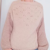 Il mio progetto del corso: Introduzione al lavoro a maglia con ferri circolari. Design de acessórios, Tecido, Tricô, e Design têxtil projeto de Cristina Bolzicco - 07.01.2022