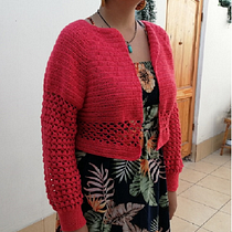 Mi Proyecto del curso:  Top-down: prendas a crochet de una sola pieza: Bolero. Un progetto di Fashion design, Fiber Art, DIY, Uncinetto e Textile Design di Silvia - 10.01.2022