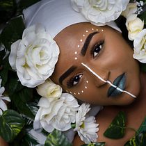 Mon projet du cours : Retouche créative pour portrait photographique. Photograph, Photograph, Post-production, Photo Retouching, Portrait Photograph, and Fine-Art Photograph project by sylvie.leonard - 01.10.2022