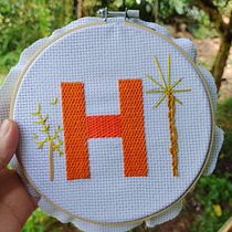 Meu projeto do curso: Técnicas básicas para bordado de letras. Un projet de Broderie , et Design textile de robertajaliana - 13.01.2022