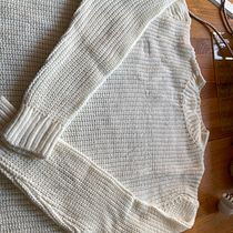 Il mio progetto del corso: Tecniche di refashion per un guardaroba sostenibile. Fashion Design, Fiber Arts, DIY, Upc, cling, and Textile Design project by Giulia Hensemberger - 01.15.2022