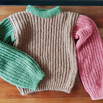 Meu projeto do curso: Crochê: crie roupas com apenas uma agulha. Fashion Design, Fiber Arts, DIY, Crochet, and Textile Design project by Arthur Goedert - 01.17.2022
