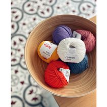 Mi Proyecto del curso: Tapestry: técnica de crochet para dibujar con hilos. Design de acessórios, Pattern Design, Tecido, DIY, Crochê, e Design têxtil projeto de Mely Raya Molina - 18.01.2022