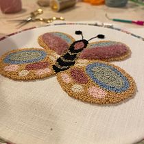 My project in Introduction to Punch Needle Embroidery course. Embroider, Punch Needle, and Textile Design project by vanessarenee - 01.20.2022