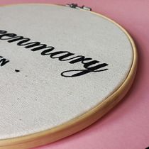 Queenmary · design ·. Embroider, and Textile Design project by Maria Blázquez Fernández - 01.21.2022