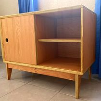 Mi Proyecto del curso: Diseño y construcción de muebles para principiantes. Arts, Crafts, Furniture Design, Making, Interior Design, DIY, and Woodworking project by Alex Morales - 01.21.2022