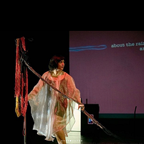 Mi Proyecto del curso: Introducción al arm knitting y teñido de lana. Un progetto di Fiber Art, Textile Design, Interior Design, Tintura tessile e Maglia di Lili(ana) - 21.01.2022