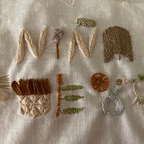 My project in Introduction to Raised Embroidery course. Projekt z dziedziny  Haft, Wzornictwo tekst i liów użytkownika Carolyn Bond - 30.11.2021