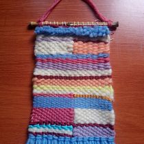 Meu projeto do curso: Introdução à tapeçaria em tear manual. Een project van Ontwerp van accessoires,  Interieurdecoratie, Textiel, Weven y Textielontwerp van Jancy - 22.01.2022