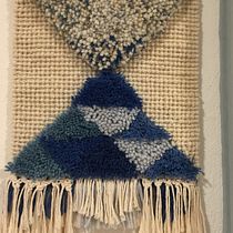 Mi Proyecto del curso: Introducción al latch hooking y locker hooking. Decoração de interiores, Tecido, e Design têxtil projeto de eurogenia79 - 23.01.2022