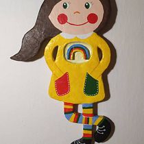 My project in Paper Mache for Beginners: Funny girl in yellow dress . Character Design, To, Design, Art To, and s project by hurajova.petra - 01.26.2022